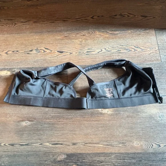 SHEFIT 1 Luxe Sports Bra - Picture 6 of 6